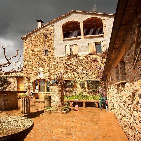 Гостевой дом Masia Massanes Tiurana Экстерьер фото